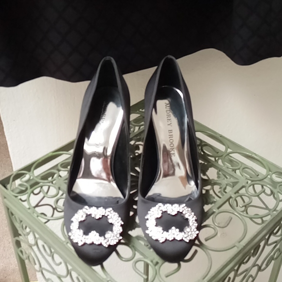 Le Suit black pattern skirt suit - Picture 7 of 11